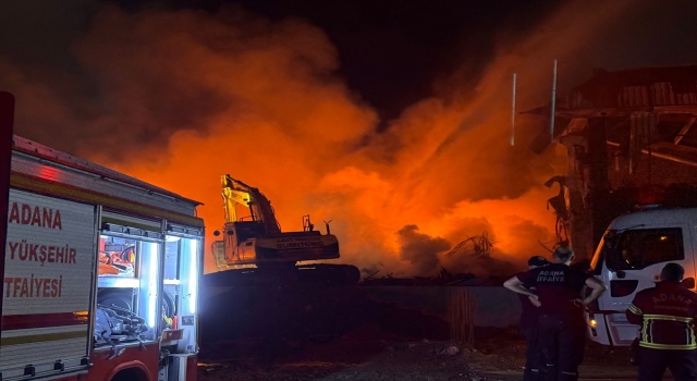 Adana’da motosiklet üretim tesisinde çıkan yangın kontrol altına alındı