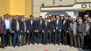 Antalya Büyükşehir Belediye Başkan adayı Tütüncü, taksicilerle buluştu