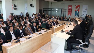 Hatay Büyükşehir Belediyesinde yeni dönemin ilk meclisi toplandı