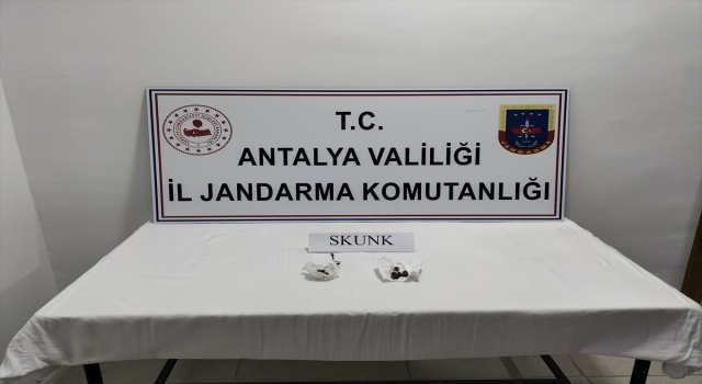 Manavgat’ta uyuşturucu operasyonunda 3 şüpheli yakalandı