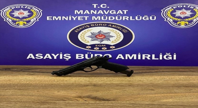 Manavgat’ta polis ekipleri denetimlerini sürdürüyor