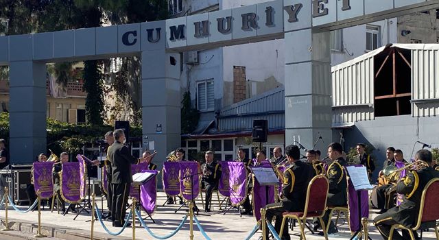 6. Kolordu Bölge Bando takımından halk konseri
