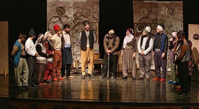 “İşgalden zafere Osmaniye” tiyatro oyunu sahnelendi