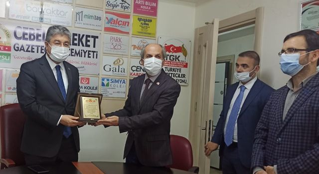 Vali Yılmaz, Cebelibereketli Gazetecileri ziyaret etti