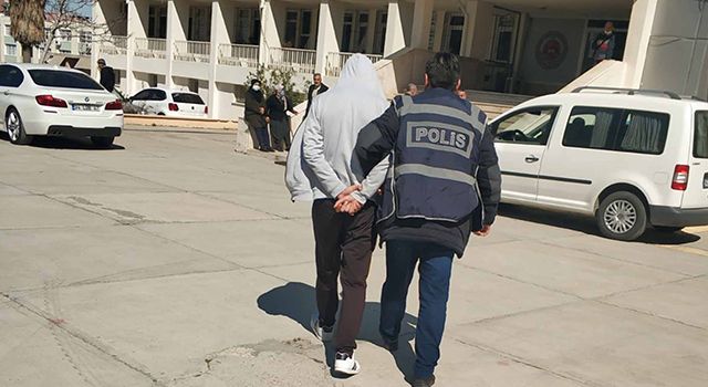 16 bin 500 lira değerinde telefon çalan hırsız tutuklandı