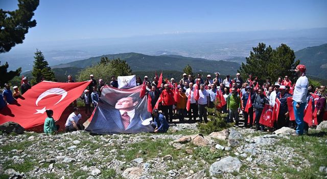 Gençlik Haftası, zirve tırmanışı ile sona erdi