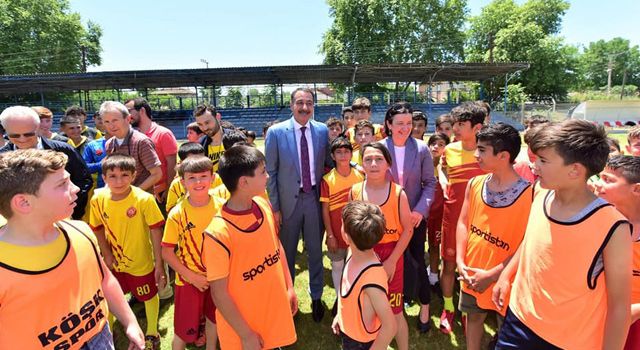 Sentetik zeminli futbol sahaları yapılacak