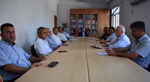 Toprakkale’de İdare Şube Başkanları toplandı