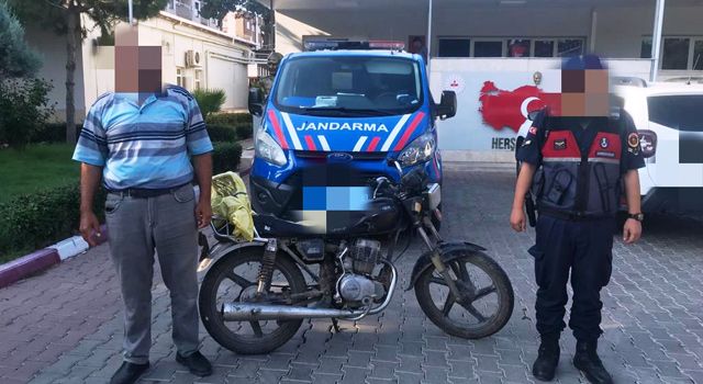 Çalınan motosikletleri JASAT yakaladı