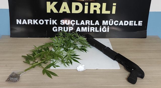 Kadirli’de uyuşturucu operasyonu: 3 gözaltı