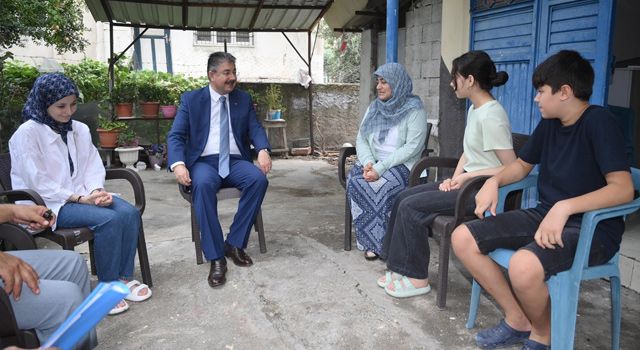 Osmaniye Valisi Erdinç Yılmaz ev ziyaretlerini sürdürüyor