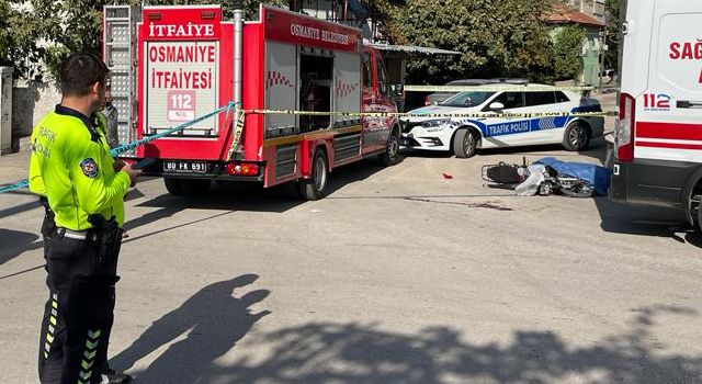 Osmaniye'de aracın çarptığı motosikletteki kardeşlerden 1’i öldü, diğeri yaralandı