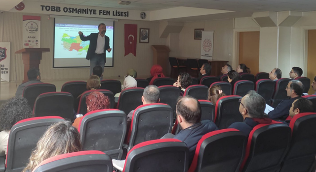 2204 Tübitak proje eğitimi yapıldı