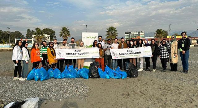 OKÜ Öğrencileri deniz sahilinde temizlik yaptı