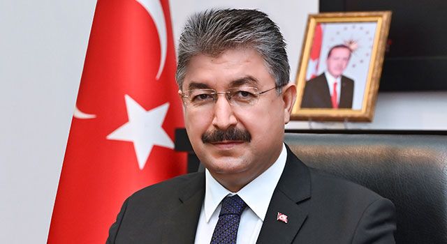 Vali Erdinç Yılmaz Osmaniyelilerin Yeni Yılını Kutladı