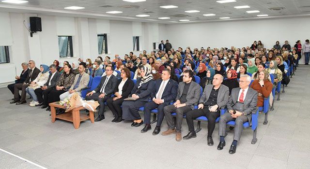 Sağlık Müdürlüğü’nde “Serviks Kanseri” konferansı düzenlendi