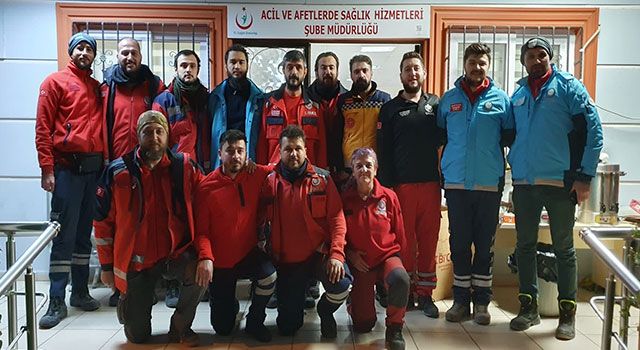 Yurdun dört bir yanından gelen ekipler yoğun gayret gösterdi