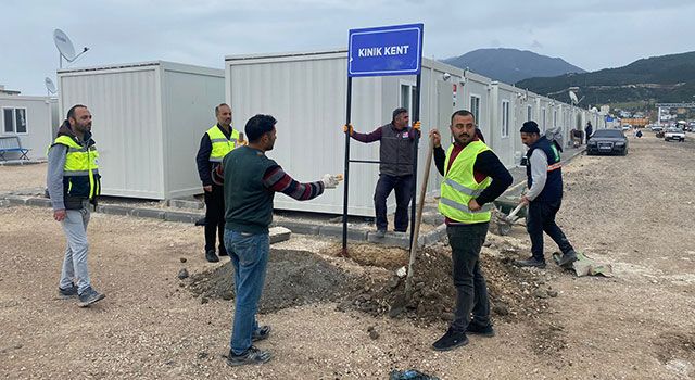 Konteynır kent 12 ayrı Mahalleye ayrılarak tabelalar asıldı