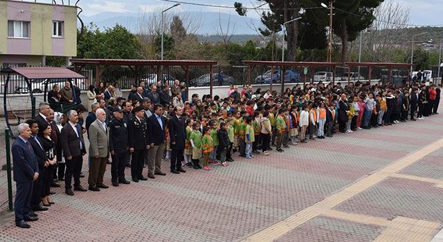 Toprakkale'de İstiklal Marşı’nın kabul günü kutlandı