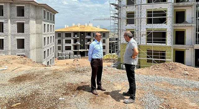 Ellek Beldesinde TOKİ konutları tamamlanmak üzere