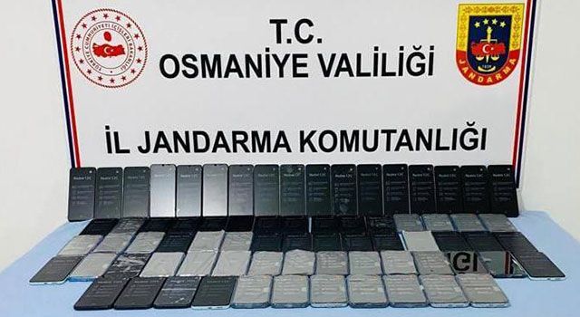 450 bin lira değerinde cep telefonu ele geçirildi