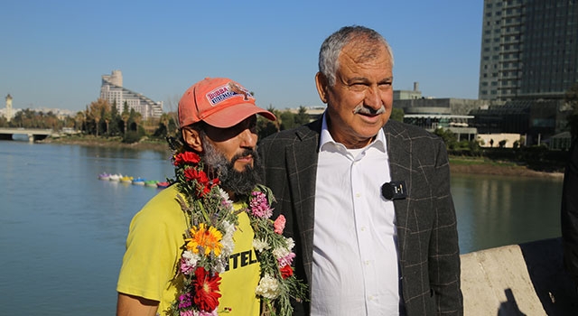 Depremzedeler için koşan Fransız yardımsever Adana'ya ulaştı