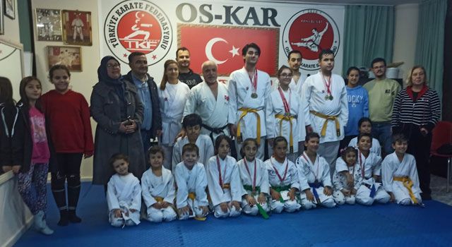 Genç Karatecilerden Önemli Başarı