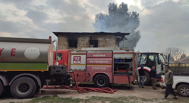 Adana’da evde çıkan yangında anne ve 2 çocuğu hayatını kaybetti