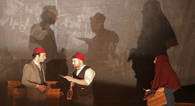 Kahramanmaraş’ta ”Cumhuriyet’e Doğru” adlı tiyatro oyunu sahnelendi