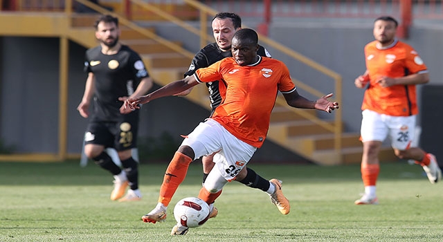 Ümraniyespor -2 Adanaspor- 0