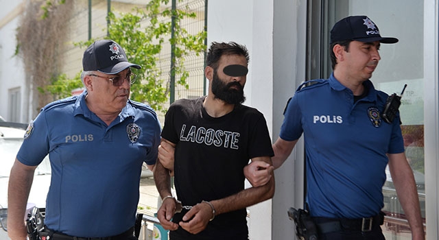 Adana’da arkadaşını bıçakla yaralayan zanlı tutuklandı