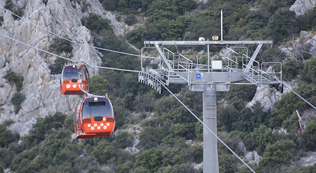 Antalya’da kazanın yaşandığı teleferik tesisi girişlere kapatıldı