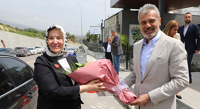 Bakan Yardımcısı Yenigün’den Hatay Büyükşehir Belediye Başkanı Öntürk’e ziyaret