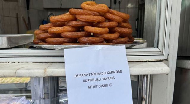 Sosyal Medya Fenomeninden Kara’ya Esprili Veda