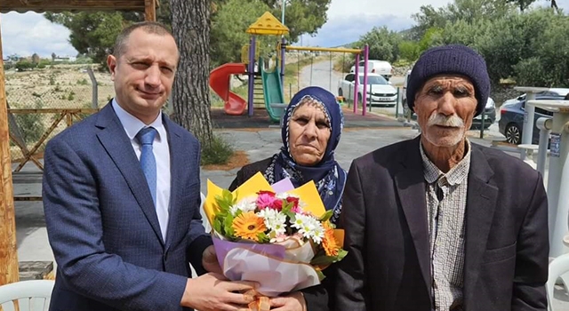 Tarsus Kaymakamı Mehmet Ali Akyüz’den şehit ailelerine ziyaret