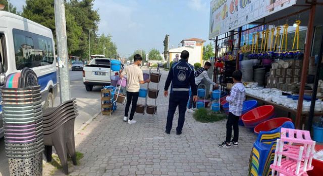 Zabıta Ekiplerinden Kaldırım Denetimi