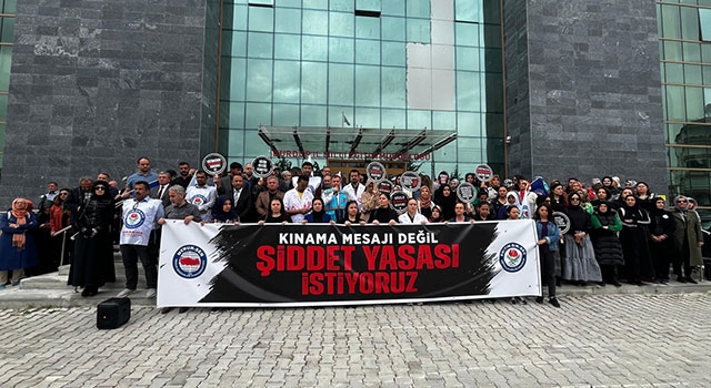 Antalya ve çevre illerde eğitim sendikalarından okul müdürünün öldürülmesine tepki