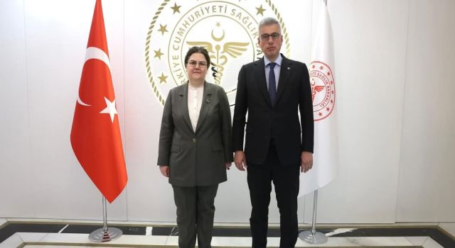Derya Yanık’tan Sağlık Bakanı Memişoğlu’na teşekkür ziyareti
