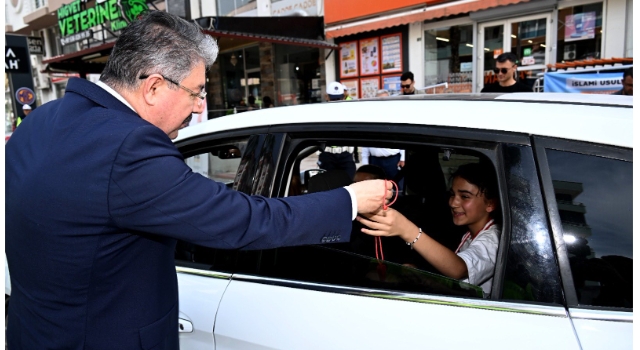 Emniyet Kemeri ve Kask Uyarısı: Bir Kural, Bir Ömür