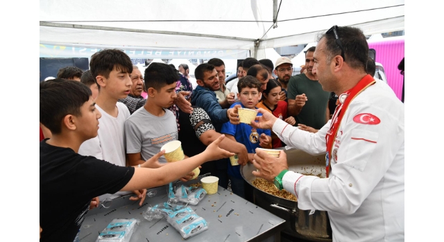 Fıstıklı Hitit Pilavı Festivale Damga Vurdu: Vatandaşlar Akın Etti