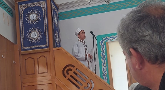 İmam Hatipli Öğrenciler Toprakkale'de Cuma Namazı Kıldırdı