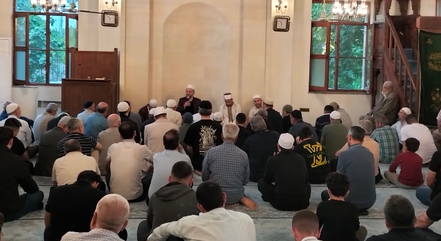 Osmaniye’de Sabah Namazı Buluşmaları Yoğun İlgi Görüyor
