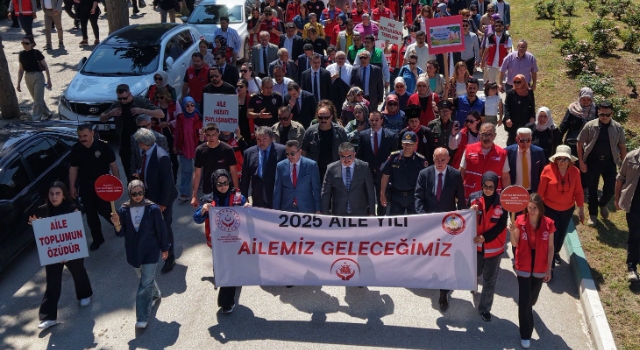 Osmaniye’de Uluslararası Aile Günü Kortejle Kutlandı