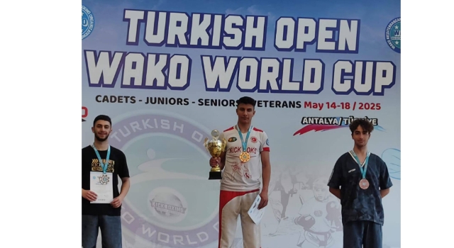 Osmaniyeli Kick Boksçular Dünya Kupası’ndan Madalyalarla Döndü