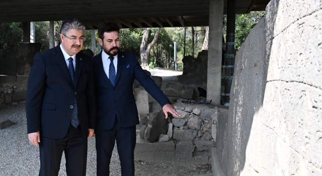 UNESCO Gururu: Karatepe Yazıtları Dünya Belleği Listesinde