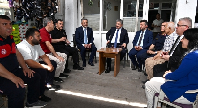 Vali Yılmaz, Ayakkabıcılar Çarşısı'nda Esnafla Buluştu