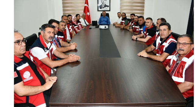AKUB Gönüllüsü Öğretmenler Kaymakam Dolu’yu Ziyaret Etti