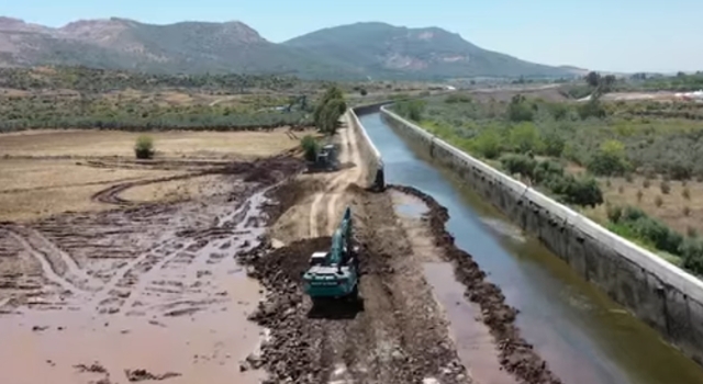 Patlayan Sulama Kanalına DSİ Ekipleri Müdehale Etti