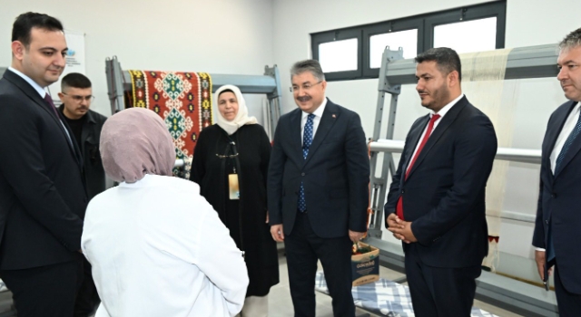 Vali Erdinç Yılmaz'dan Türkiye'de Bir İlk Olan Merkeze Ziyaret