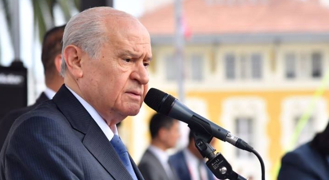 Bahçeli'den Orman Yangınlarıyla Mücadele Mesajı: “Ciğerlerimiz Yanıyor”